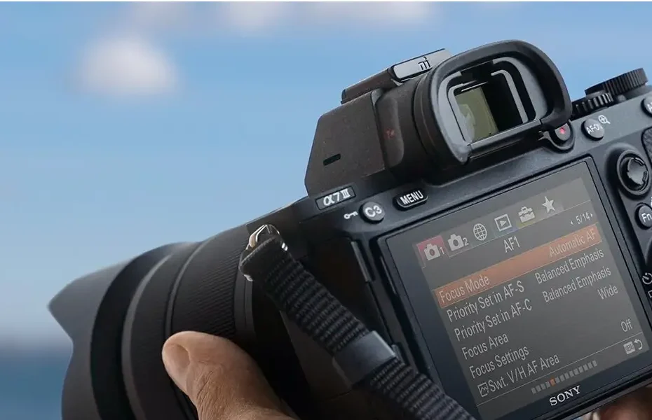 Sony a7 III: Full-Frame Mirrorless Camera for Every Need